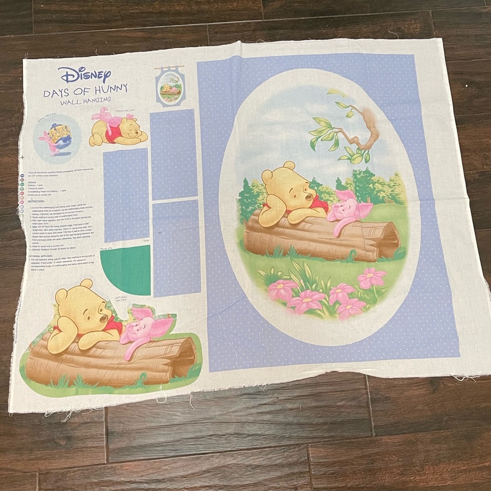 Disney Winnie the Pooh Days Of Hunny #5766 wall hanging project